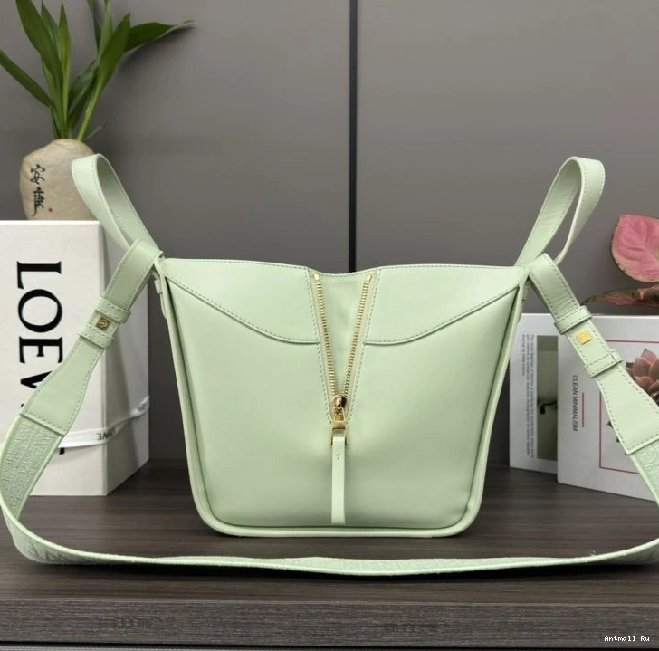 Loewe Reliable Bags 73351 Hammock 0727